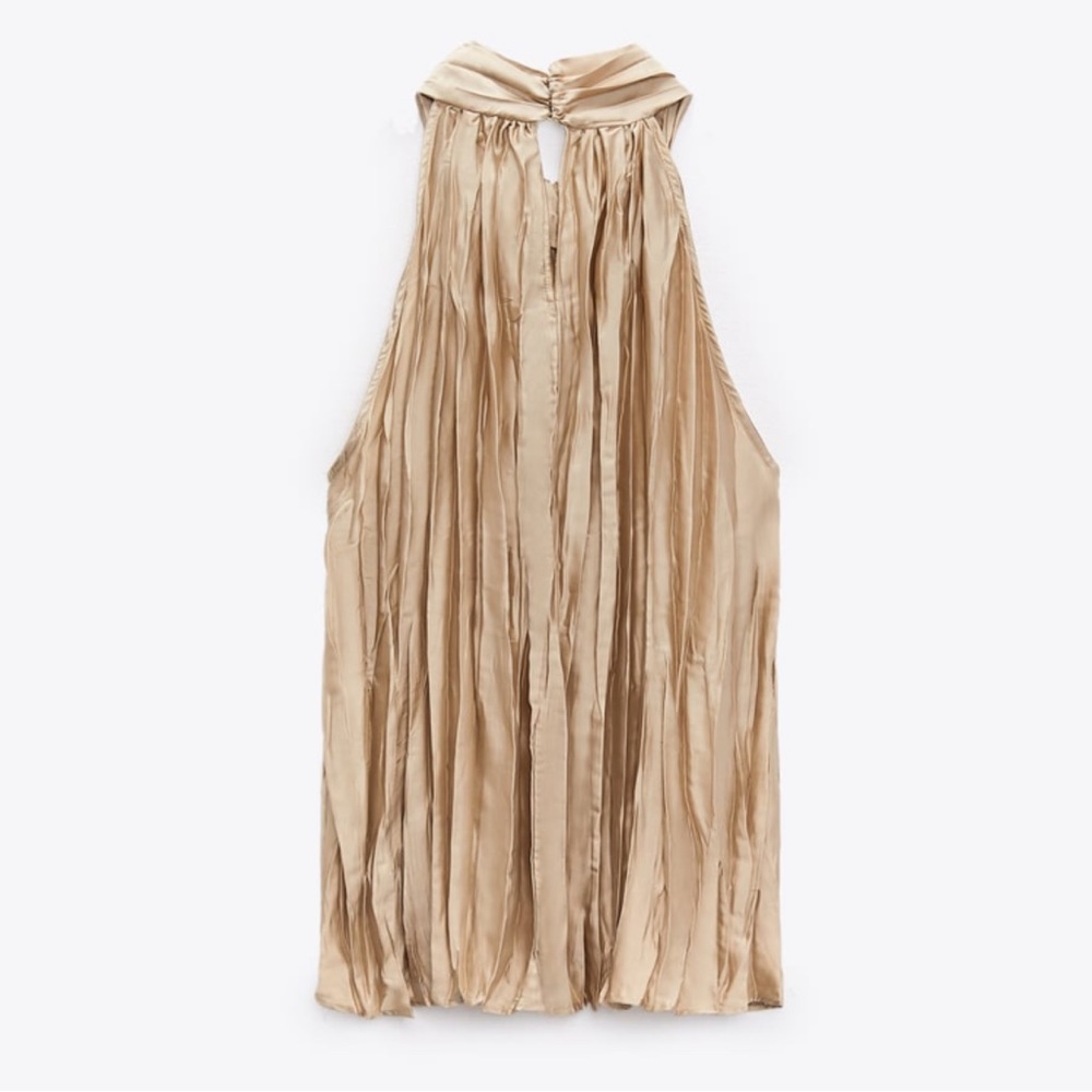 NWT Zara Halter Top Wrinkled Effect With Chain Links - Picture 5 of 10